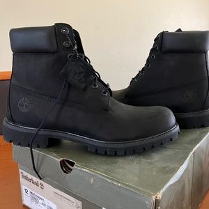 NIB MENS TIMBERLAND BOOTS